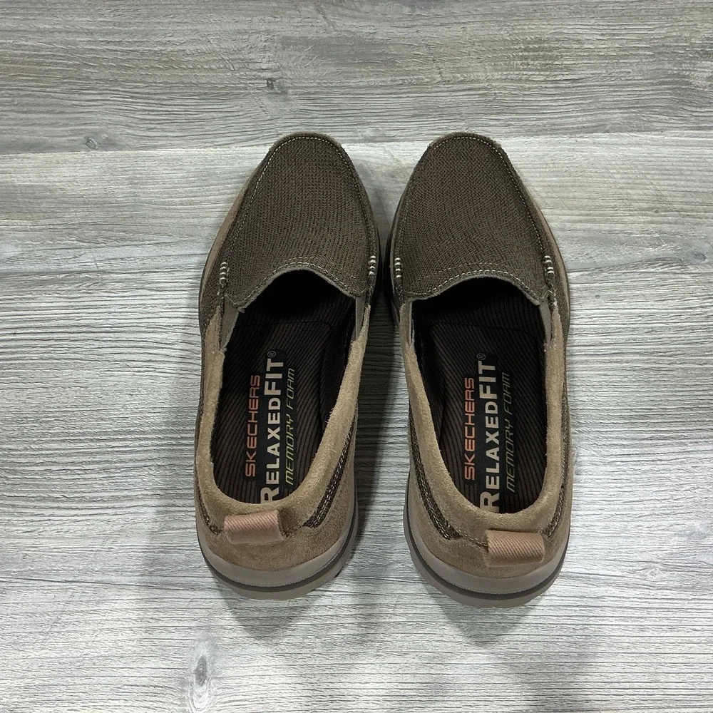 Skechers Relaxed Fit Superior Milford Slip On Leather Loafers 64365 Mens Size 11